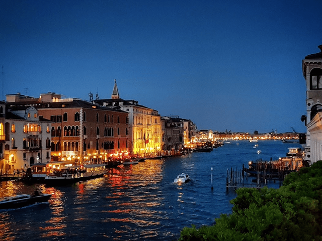 Những điều không thể bỏ lỡ ở châu Âu - Ảnh 7.