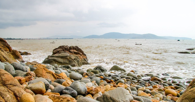 Ngắm trọn vẹn các bãi biển Quy Nhơn - Ảnh 8.