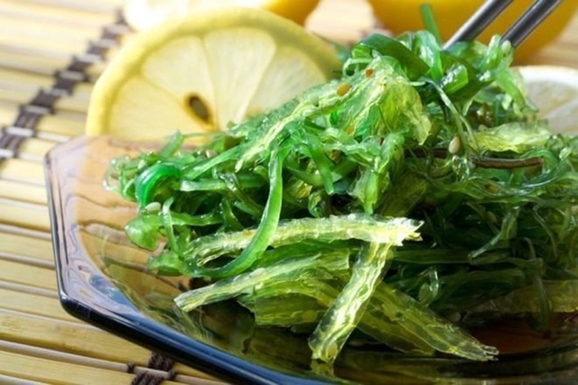 Bạn nên và không nên ăn gì đối với da mụn? - Ảnh 7.