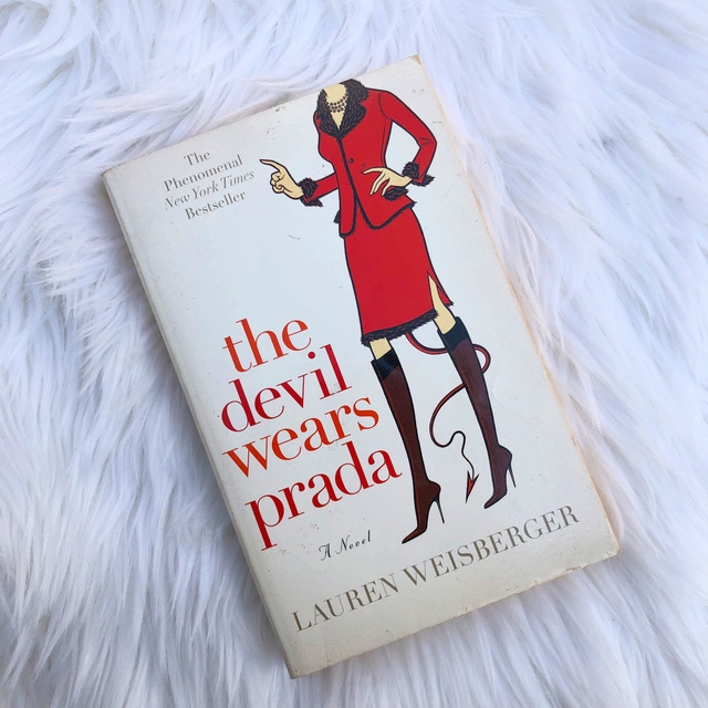 5 cuốn tiểu thuyết về thời trang mà các quý cô công sở nên đọc một lần - Ảnh 1.