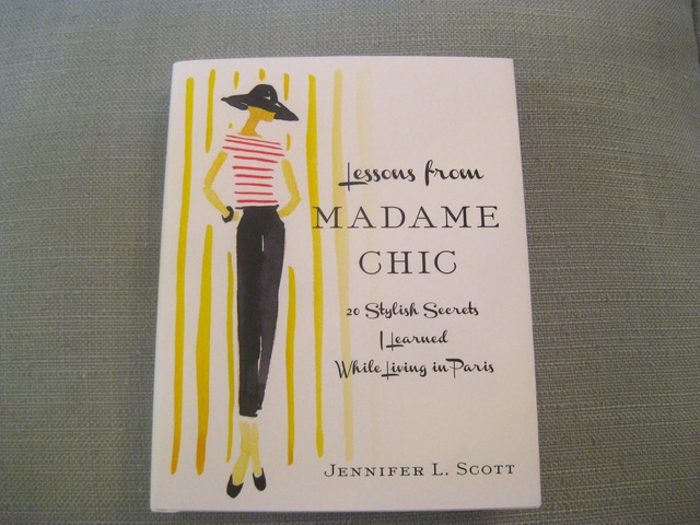 5 cuốn tiểu thuyết về thời trang mà các quý cô công sở nên đọc một lần - Ảnh 5.