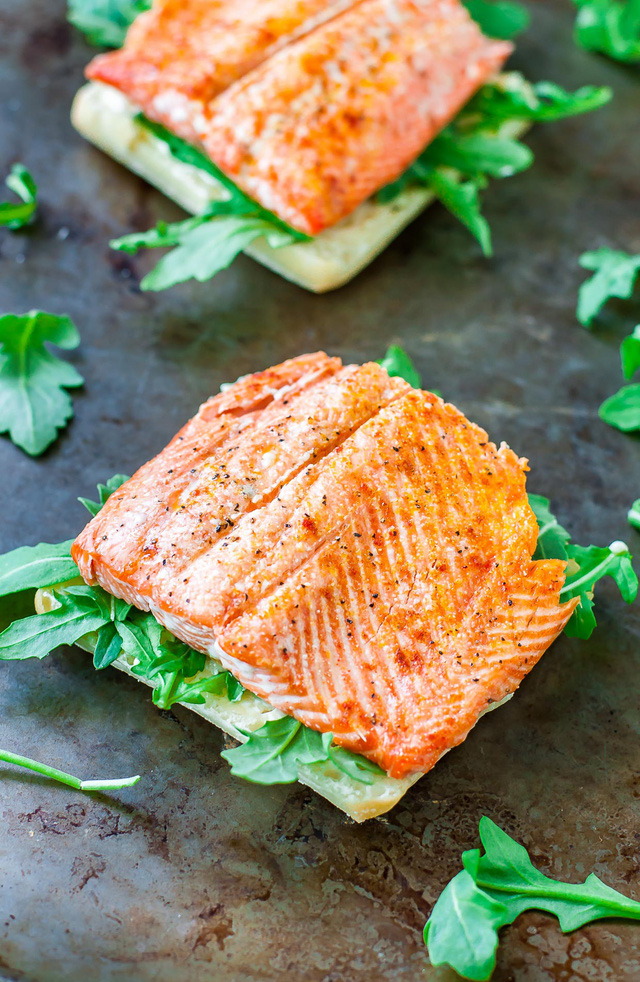 Nhanh gọn món sandwich đủ chất cho bữa sáng - Ảnh 1.