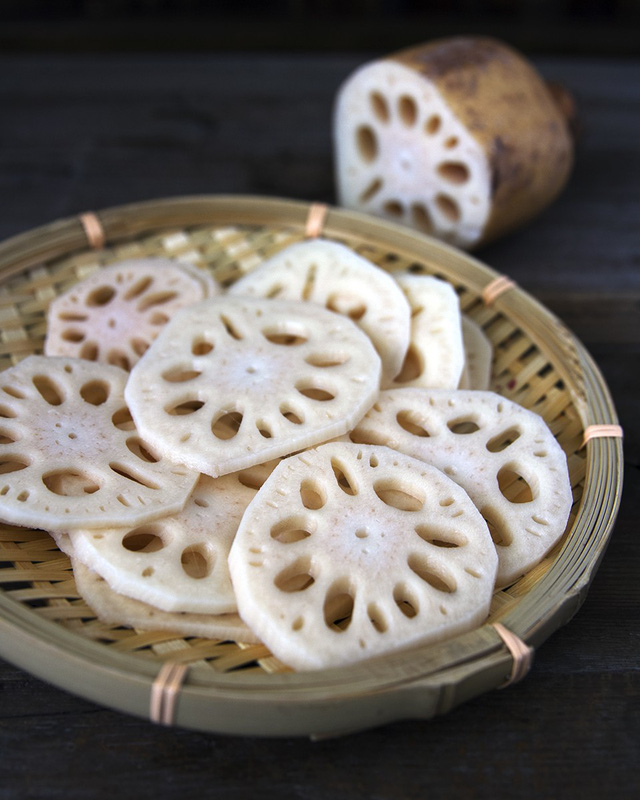 Củ sen: thần dược thanh nhiệt của cổ nhân - Ảnh 1.