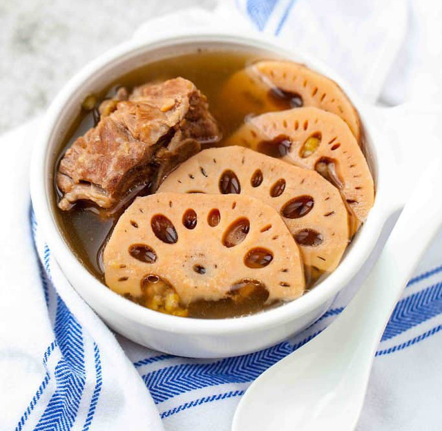 Chọn mua củ sen tươi: có một bí mật chắc bạn chưa biết - Ảnh 4.