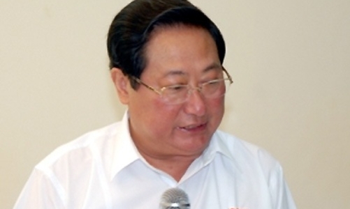 Bộ trưởng xin lỗi vì “tồn tại” trong giảm nghèo