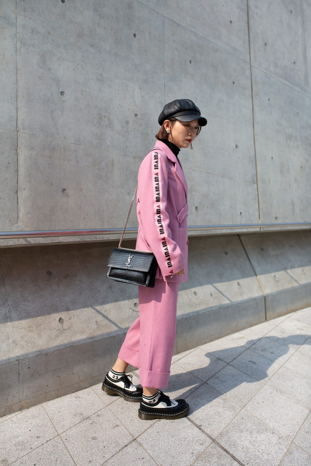 Seoul Fashion Week và sự trở lại của chiếc mũ baker boy - Ảnh 11.
