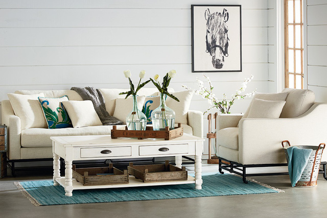 Những lưu ý chọn mua sofa đón năm mới - Ảnh 1.