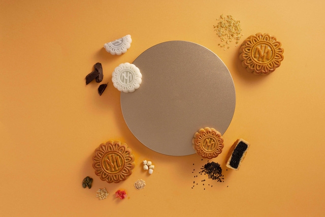 Thị trường bánh Trung thu cao cấp bắt đầu khởi động - Ảnh 4.