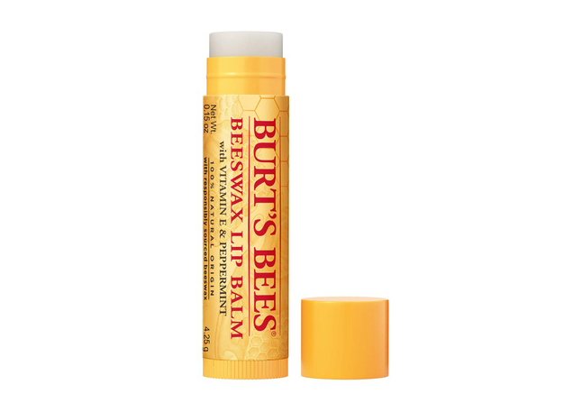 5 mẫu son dưỡng ch&aacute;y h&agrave;ng bất chấp thời gian - Ảnh 5.