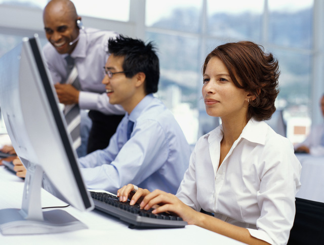 Sống khỏe: 10 thói quen cần loại bỏ trong năm mới - Ảnh 2.