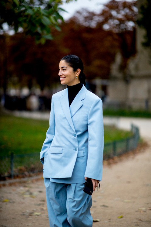 Mùa Xuân - Hè 2020: bộ suits nữ sẽ phủ sóng? - Ảnh 19.