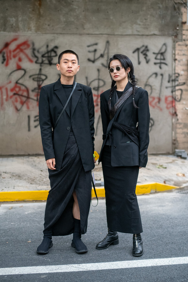 Street style tại các tuần lễ thời trang: suits vẫn phủ sóng - Ảnh 5.