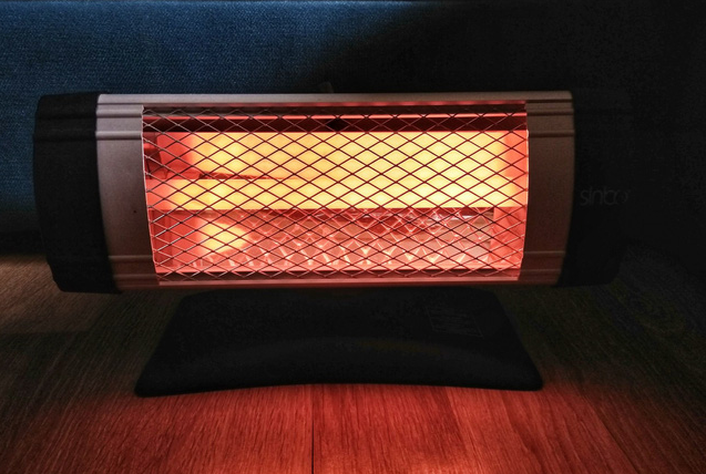 Vì sao nên mua đèn sưởi hồng ngoại? - Ảnh 1.