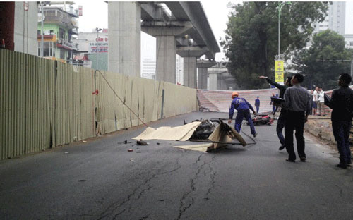 Hiện trường vụ tai nạn sáng 6/11.<br>