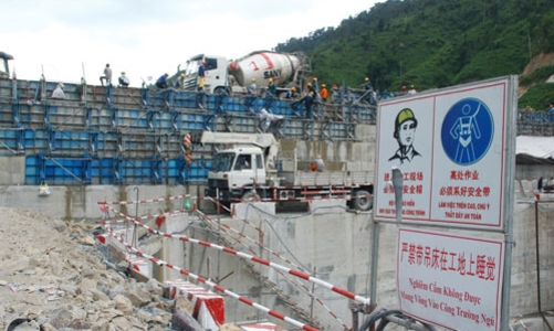 Thương mại Việt - Trung: Một khi đã “chơi” bài toán hội nhập