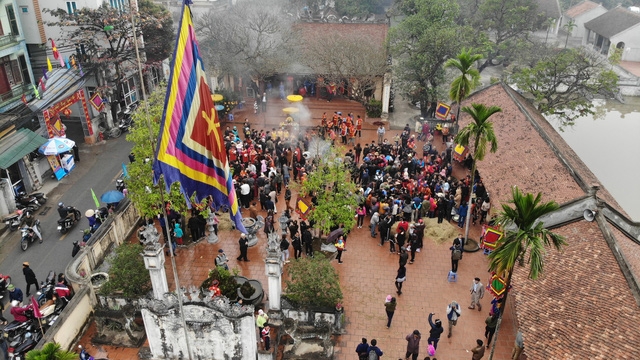 Về làng Thị Cấm, xem người thổi cơm - Ảnh 1.