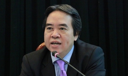 Khi Thống đốc phải “gọi điện thoại cho người thân”