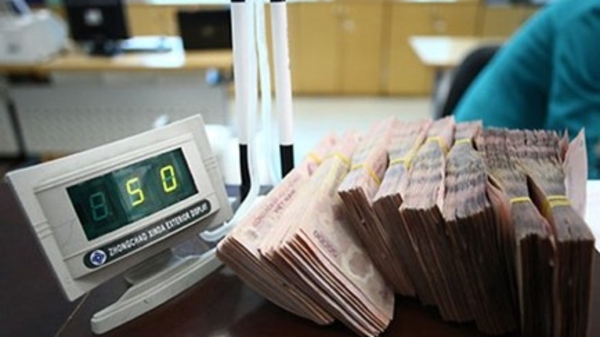 Ngân sách: Thu bấp bênh, chi “bền vững”