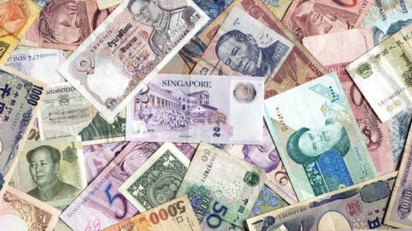 Hàng loạt đồng tiền châu Á cùng mất giá mạnh