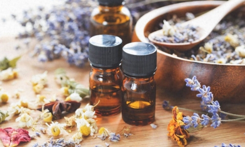 Liệu pháp hương thơm với tinh dầu có thể làm được gì?
