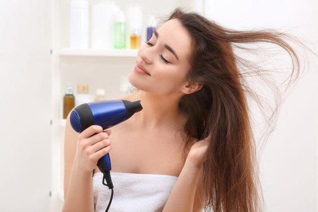 Kỳ công chăm tóc mỏng - Ảnh 3.