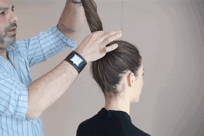 7 bước cho một búi tóc cổ điển đi dự tiệc - Ảnh 4.