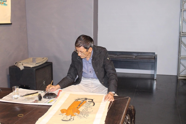 Khi tranh Hàng Trống kết hợp nghệ thuật đa phương tiện - Ảnh 1.