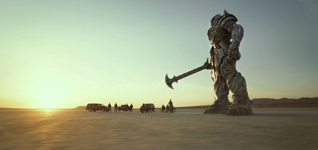 Transformers: The Last Knight - Ảnh 1.
