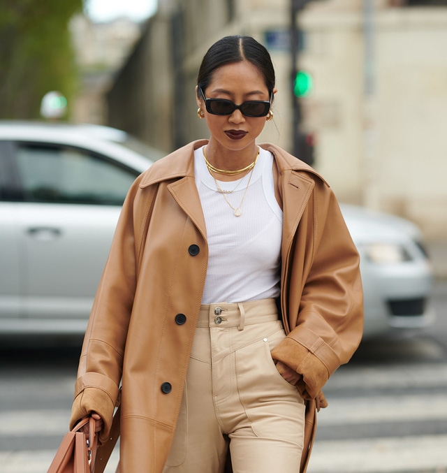 Chọn trench coat hợp dáng cho phụ nữ thấp nhỏ - Ảnh 12.