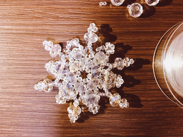 Cô gái trẻ chia sẻ cách trang trí Giáng sinh bằng đồ tái chế - Ảnh 13.