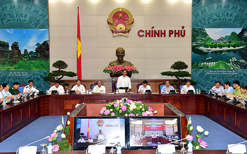 Thủ tướng cho rằng, tình hình buôn lậu và gian lận thương mại, hàng giả 
nói chung, trong đó có buôn lậu thuốc lá vẫn còn diễn biến phức tạp, gây
 thiệt hại nặng nền cho sự phát triển kinh tế - xã hội.