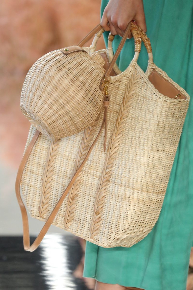 Túi xách thủ công lên cơn sốt trở lại - Ảnh 1.