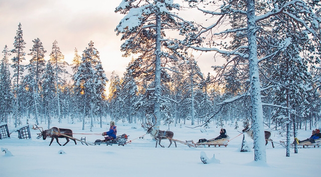Lapland: nơi lý tưởng nhất để đón Giáng sinh tuyết trắng - Ảnh 1.