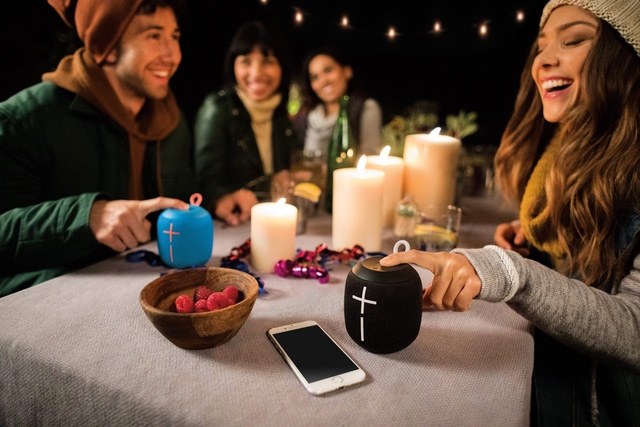 Loa bluetooth: xu thế tất yếu của thị trường âm thanh hiện đại - Ảnh 1.