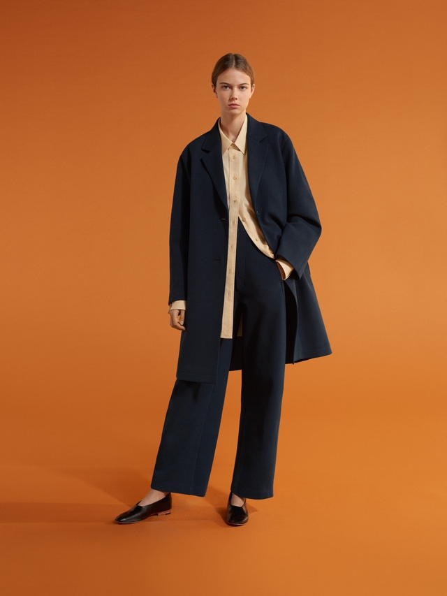 Ngắm BST Xuân - Hè 2019 của Uniqlo U trước khi lên kệ - Ảnh 1.