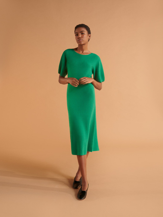 Ngắm BST Xuân - Hè 2019 của Uniqlo U trước khi lên kệ - Ảnh 2.