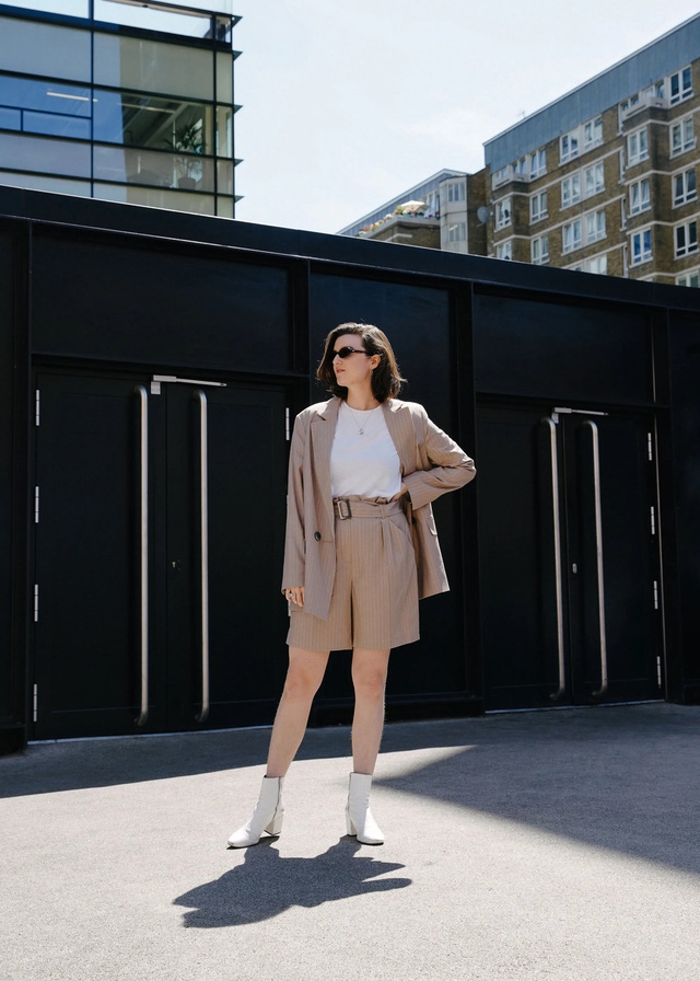 M&ugrave;a xu&acirc;n &ndash; m&ugrave;a của những bộ short suit - Ảnh 8.