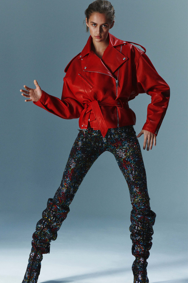 9 xu hướng nổi bật từ s&agrave;n diễn Paris Fashion Week 2021 - Ảnh 19.