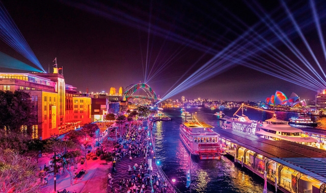 Vivid Sydney: dịp tốt nhất để du lịch Úc - Ảnh 2.