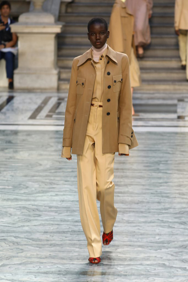 BST mới nhất của Victoria Beckham tại London Fashion Week 2020 - Ảnh 6.