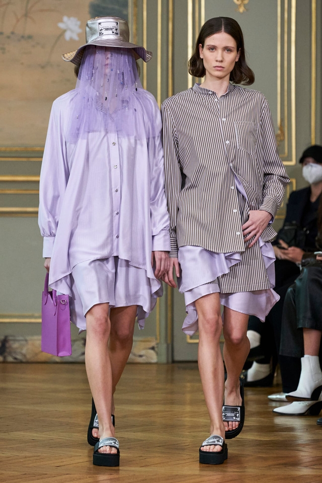 7 xu hướng thời trang từ sàn diễn Paris Xuân Hè 2021 - Ảnh 7.
