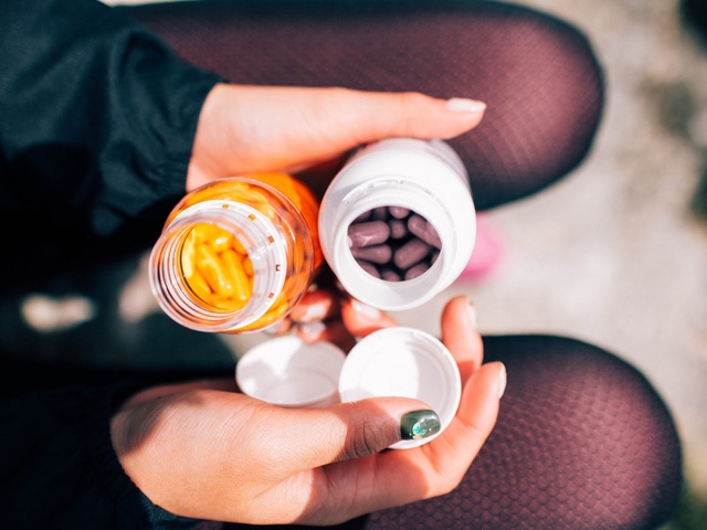 Thực hư về viên uống chống nắng - Ảnh 2.