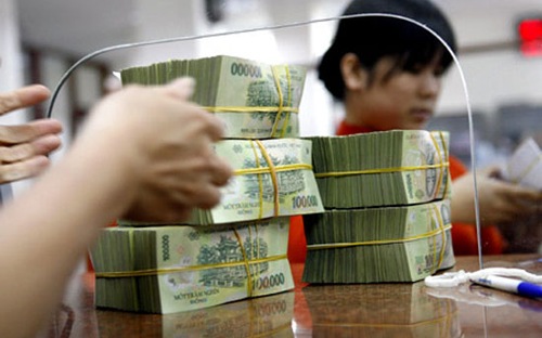<span style="font-family: 'Times New Roman'; font-size: 14.6666669845581px;">Tháng 7/2015, Bộ Tài chính đã ký kết 9 hiệp định vay với tổng trị giá 1,167 tỷ USD.</span>