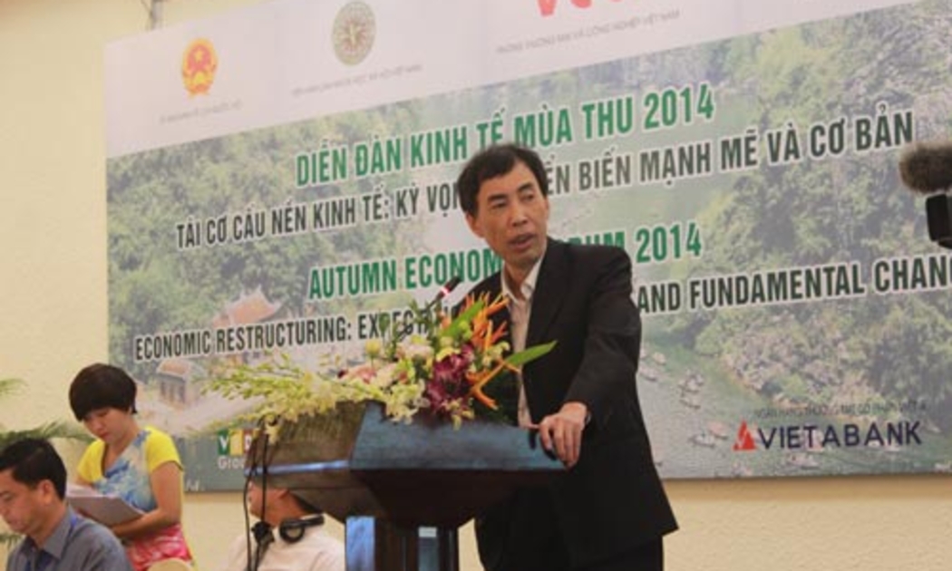 Đăng đàn đầu tiên là TS. Võ Trí Thành, Phó viện trưởng Viện Quản lý Kinh tế Trung ương - Ảnh: CTV.