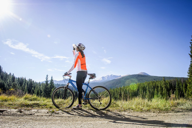 Vận động đúng cách để giữ vòng 2 chuẩn - Ảnh 3.