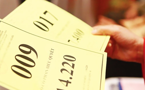 Tại nhiều đại hội đồng cổ đông, cuộc chiến vì quyền lợi giữa các cổ đông đã tạo nên những mâu thuẫn khó hàn gắn.<br>