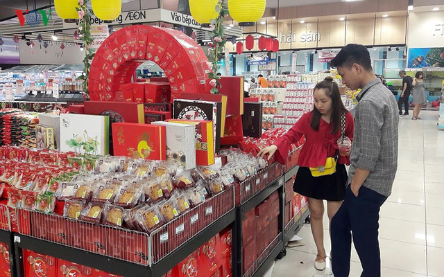 Thị trường bánh trung thu năm nay: sức mua giảm - Ảnh 2.