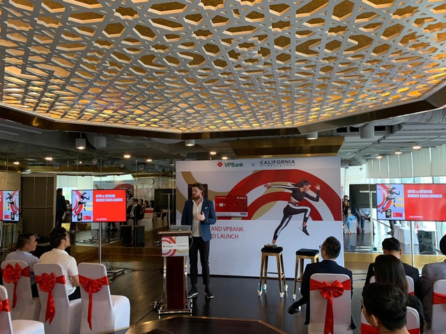 California Fitness and Yoga hợp tác cùng Ngân hàng VPBank ra mắt thẻ tín dụng đồng thương hiệu - Ảnh 1.