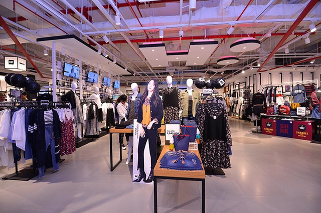 H:CONNECT khai trương cửa hàng thứ 2 tại Crescent Mall, TP.HCM - Ảnh 3.