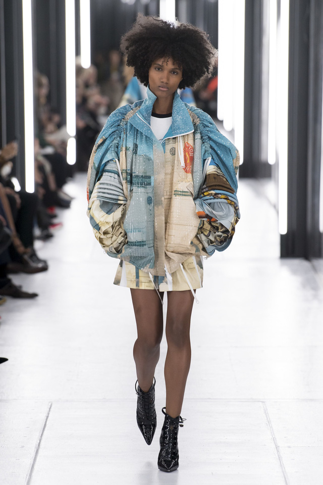 BST Xuân – Hè 2019 của Louis Vuitton: cái nhìn tươi sáng về tương lai - Ảnh 1.